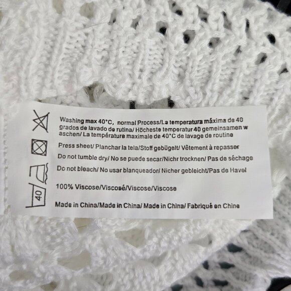 NWT White Crochet Swimsuit Cover-Up | Size Medium - Picture 4 of 5